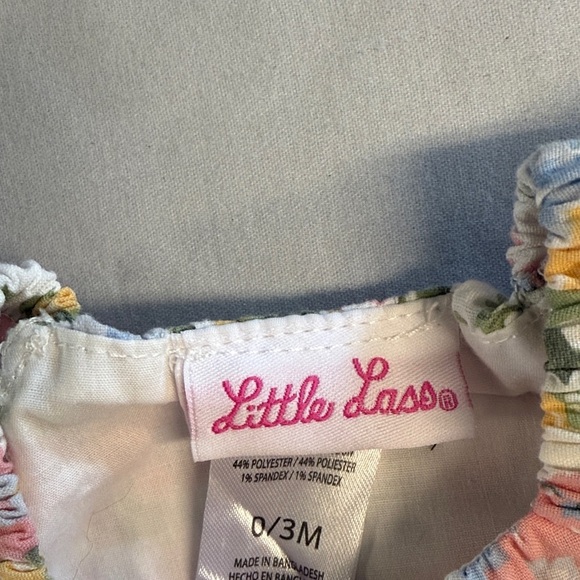 Little Lass LIKE NEW Floral Kids Blouse - Pink, Yellow, Blue - Picture 2 of 5